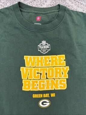 NFL Green Bay Packers Green and Yellow 'Where Victory Begins' Tee - Medium